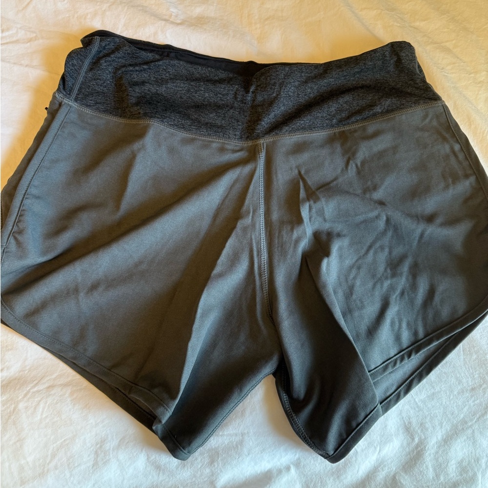 Rabbit Running women’s Pocket Shorts
